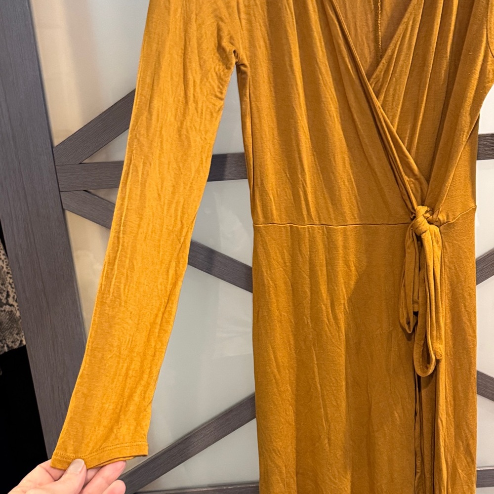 H&M Lush Golden Long Sleeve Wrap Dress - Picture 3 of 5